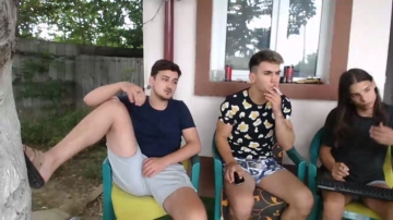 Tino_Axel  21-07-2021 video houswife